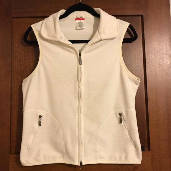 Danskin Now Jackets & Blazers - 🌹4 for $25🌹Danskin Now Cream Fleece Vest S (4/6)
